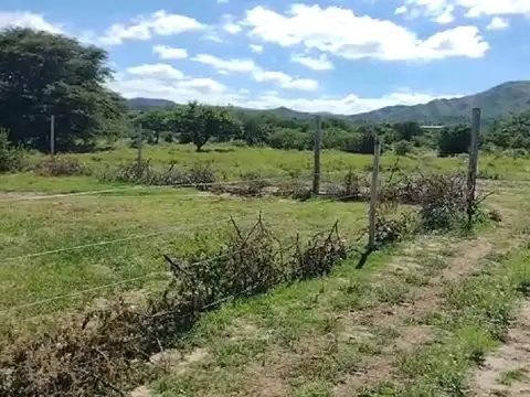 Liquido Urgente - Terreno en Venta 1046m2 - Plano con Vista - Villa Giardino - Córdoba