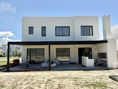 Casa en Venta A Estrenar