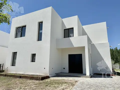 Casa en Venta en Villanueva, USD 325.000