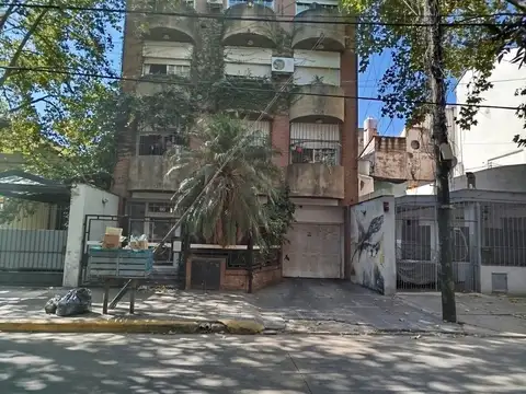 VENTA COCHERA TEMPERLEY, EXCELENTE UBICACION