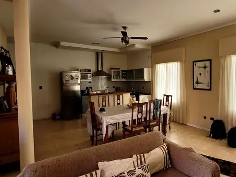 Casa en Venta en Gualeguaychu, USD 145.000