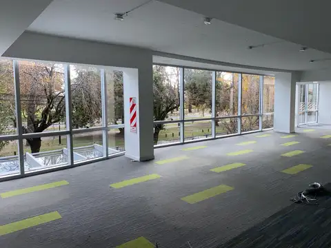 Oficina en Alquiler en Martinez, USD 3.000