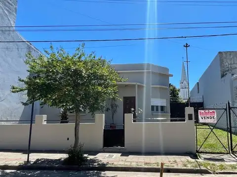 Casa - Venta - Argentina, Concordia - SALTA 512