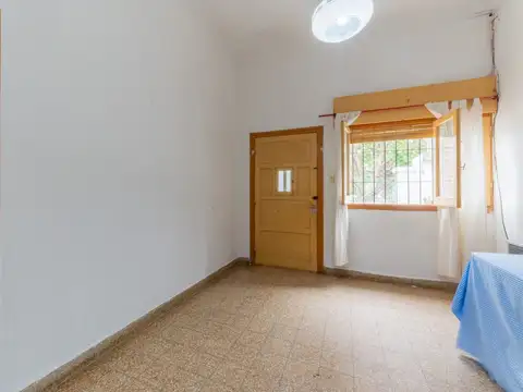 Venta casa tres dormitorios barrio Roma Santa Fe