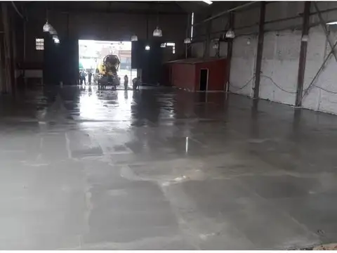 Galpon en Venta 50  mts Fondo