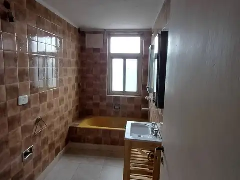 Departamento 3 ambientes con 1 baño
