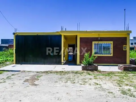 Zona Sur. B° La Aldea. Mza 4. Casa 100