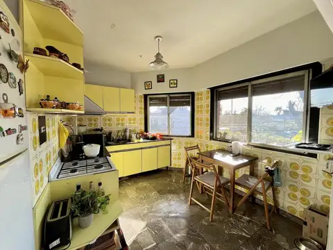 Depto Tipo Casa en Alquiler 40 años