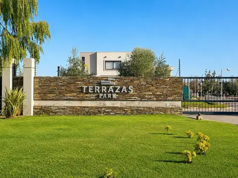 CASA EN VENTA Bº PRIVADO LOMAS DE RUSSELL