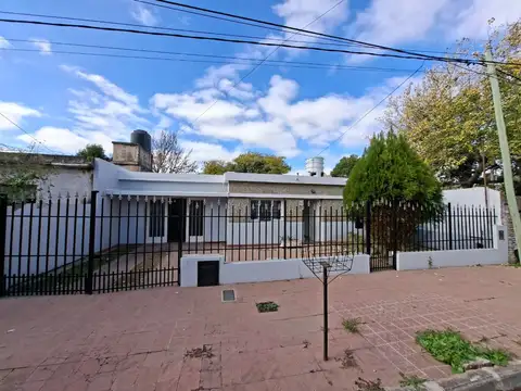 Casa en Venta en San Martin Norte, Cordoba