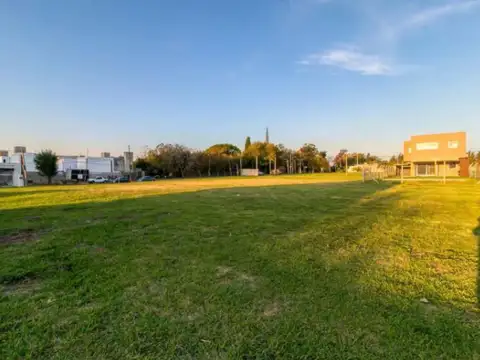 Altos de Lacroze - 133 y 489