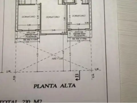 Casa 4 ambientes con 2 baños