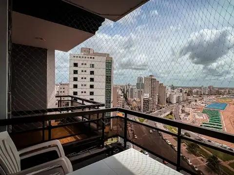 DEPARTAMENTO 4 AMBIENTES CON VISTA AL MAR COCHERA