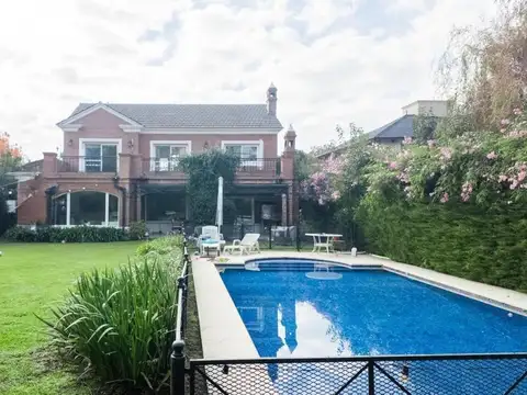 Casa en venta en Club de Campo Pueyrredon , Pilar.