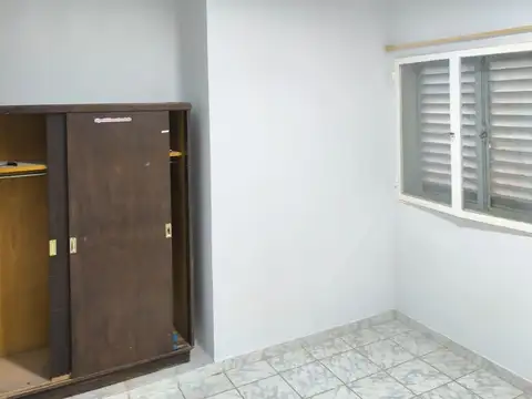 DEPTO TRES AMBIENTES EN BERAZATEGUI OESTE