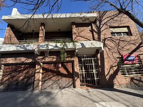 Casa en Venta en Olivos, USD 320.000