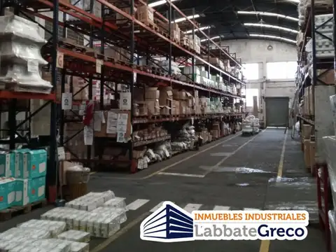 Excelente Nave Logística en San Andrés