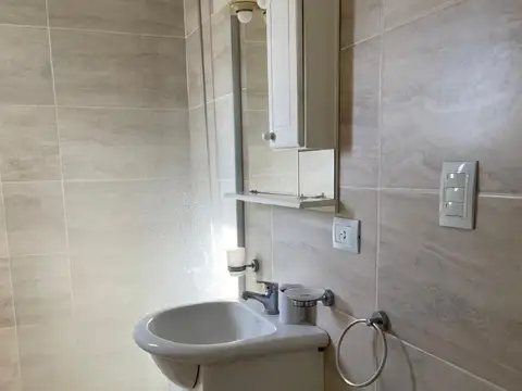Departamento en Alquiler en Zarate, $ 600.000