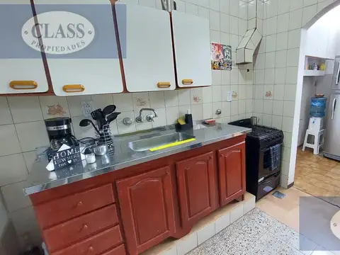 Depto Tipo Casa 5 ambientes con 2 baños