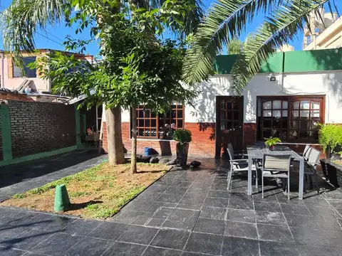 Casa en venta en Moron