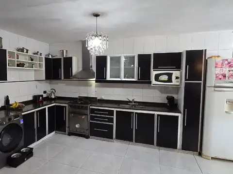 Casa en venta en Moron