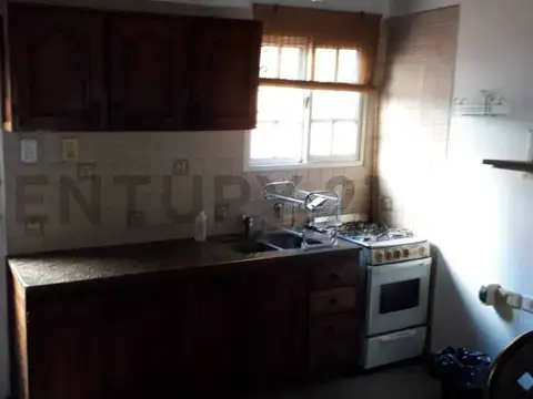 Calle 518 e/ 31 y 131 bis 3600, Piso 0