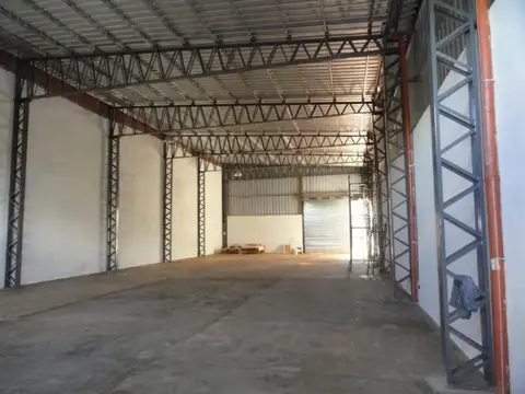 Galpon en Venta en Posadas, USD 145.000