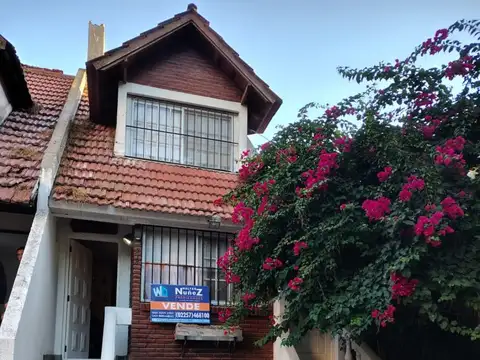 Casa - Venta - Argentina, San Bernardo - HERNANDEZ 210