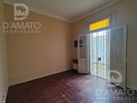 PH 2 Ambientes en Alquiler 53 m² en Villa Devoto · Patio con Parrilla · Apto Mascotas
