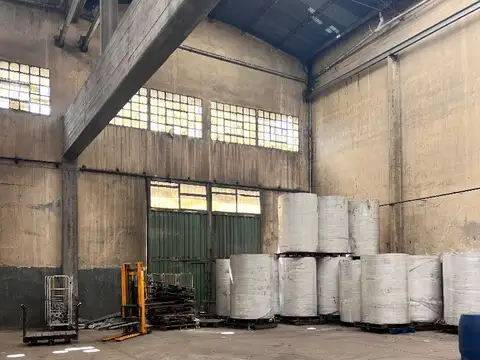 Galpon en Alquiler en Valentin Alsina, USD 3.700