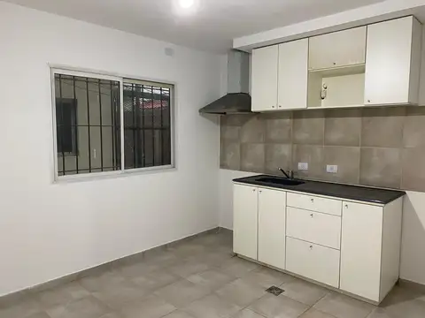 Departamento 2 Ambientes en Barrio Las Tunas, a 300 metros R.9