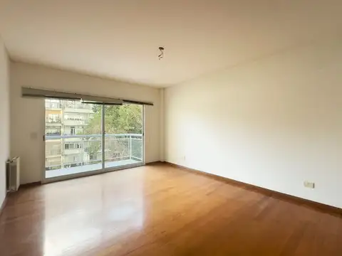 Avenida General Indalecio Chenaut 1700