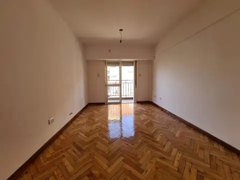 Pueyrredon 692 esquina Santa Fe