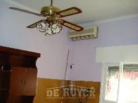 Casa en Venta en Quilmes Oeste, USD 75.000