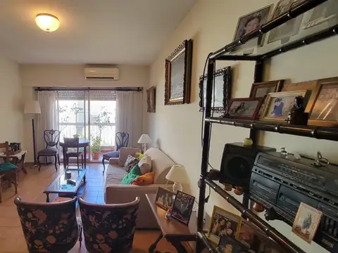 Departamento en  Balvanera, super luminoso y amplio