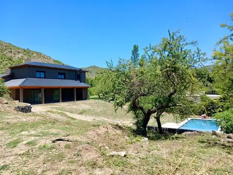 Casa en Venta de 4 dormitorios