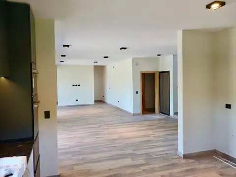 VENTA CASA POTRERILLO LARRETA 4 DORM PREMIUM