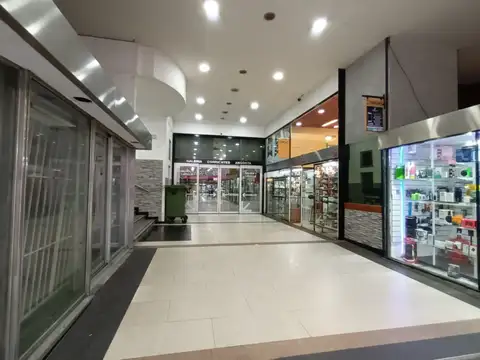 Local en Alquiler en Microcentro, $ 300.000