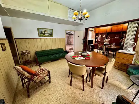 Casa en Venta con 1 cochera