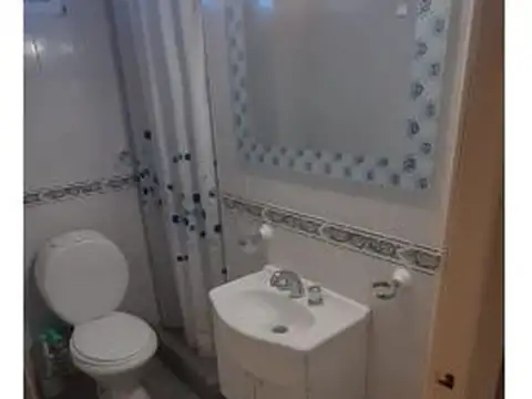 Alquiler temporario departamento 2 ambientes Miramar Edificio Mitre