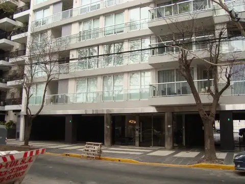 VILLA LURO. DANTE 100. DEPTO 4 AMBIENTES FRENTE CON BALCON Y COCHERA .