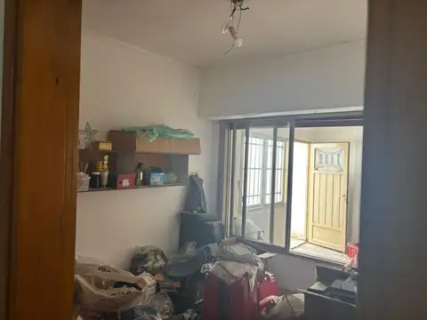 CASA 3 DORMITORIOS-COCHERA