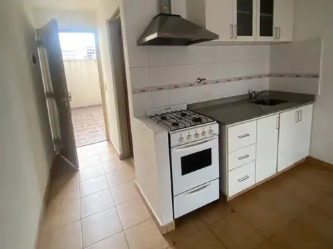 Depto Tipo Casa en Alquiler de 2 ambientes
