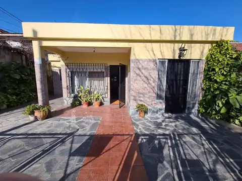 Hermosa Vivienda + Depto en Campbell 360, Glew