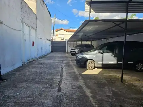 Alfredo Palacios 700