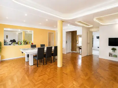 VENTA DEPARTAMENTO 5 AMBIENTES FRENTE CENTRO