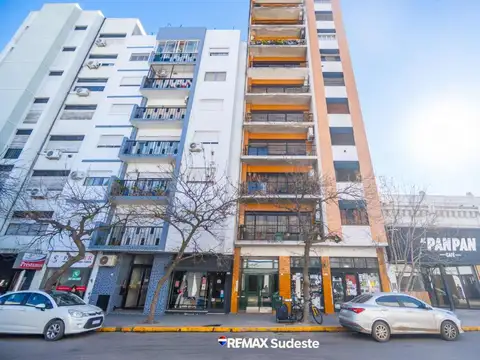 VENTA PISO 3 DORMITORIOS + ESCRITORIO C BALCON