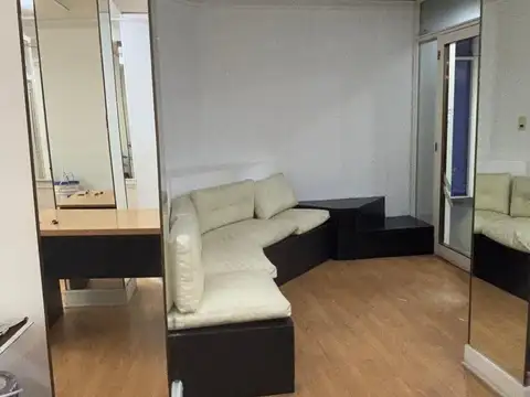 Oficina en Venta 65 años