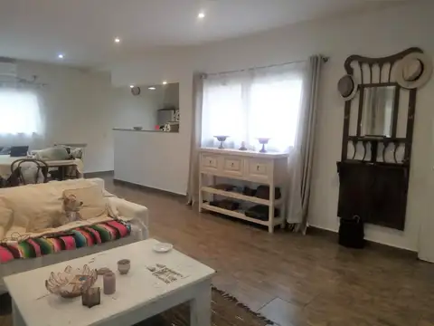 Casa en Barrio Cerrado La Cuesta - Fátima