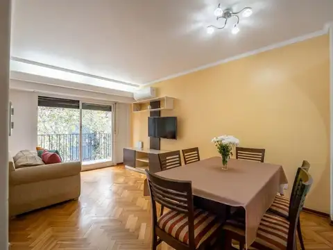 DEPARTAMENTO VENTA 3 AMBIENTES CON COCHERA  FLORES